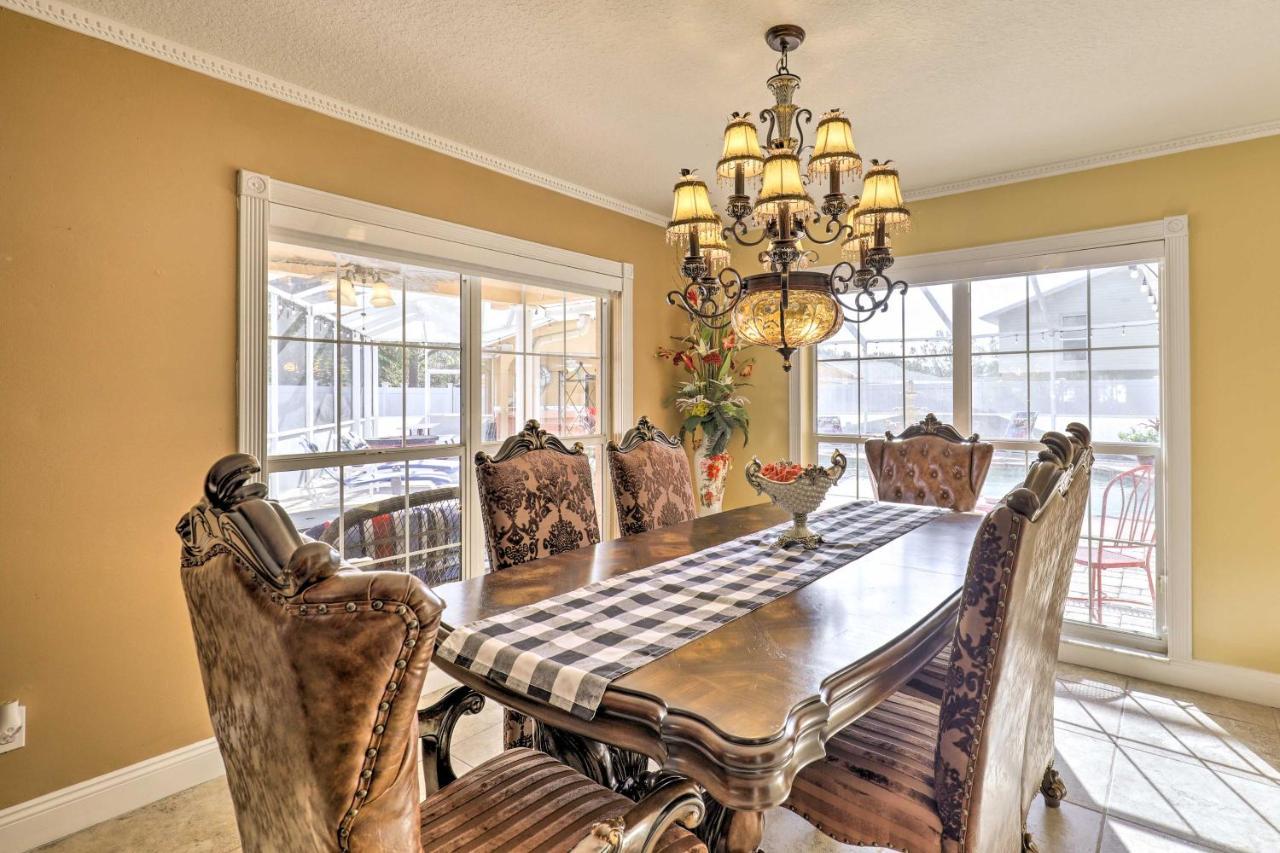 Cozy Home In Heart Of Tampa With Lanai And Pool! Exteriör bild
