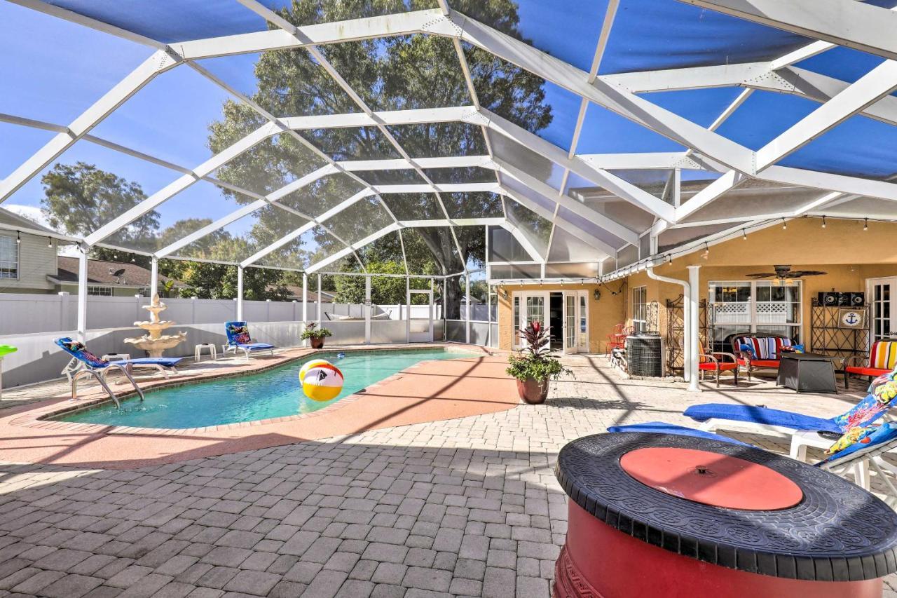 Cozy Home In Heart Of Tampa With Lanai And Pool! Exteriör bild